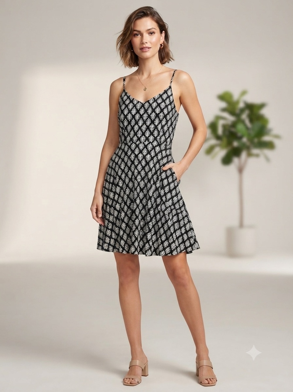 Old Navy Black and White Printed Mini Dress